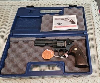 BRAND NEW COLT PYTHON BP4WTS BLUED - Image 3 of 4