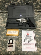Stainless Steel Ruger Super Redhawk Alaskan in 44 Magnum - 1 of 7