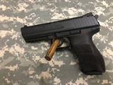 Heckler & Kock P30L in 9 mm - 5 of 10