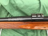 Weatherby Mark V Deluxe w/ .300 Weatherby Mag Hart Rifle Barrel - 9 of 20