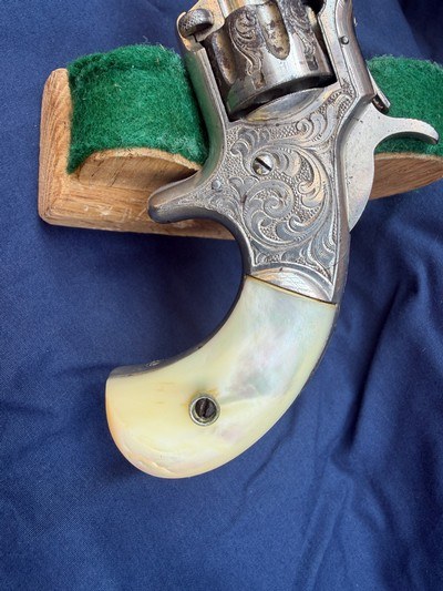 Smith and Wesson 1st Model Third issue Factory Engraved Pocket Revolver - Image 6 of 14