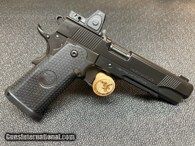 NIGHTHAWK CUSTOM, PREDATOR 2011 - DOUBLE STACK - IOS, 9 mm