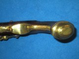 A WONDERFUL PAIR OF EARLY 1700'S TO 1800'S FLINTLOCK OFFICERS OR GENTLEMAN'S PISTOLS WITH BRASS BARRELS, LOCKS, & HARDWARE IN EXCELLENT UN - 20 of 20