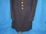 AN EARLY U.S. CIVIL WAR CAPTAIN'S NINE BUTTON INFANTRY FROCK COAT WITH TRIPLE BORDER SHOULDER INSIGNIA IN FINE UNTOUCHED CONDITION! - 4 of 9