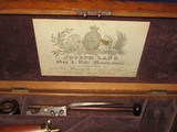 AN EARLY & RARE CASED JOSEPH LANG ENGRAVED PERCUSSION DRAGOON REVOLVER WITH A RARE GAS SEAL CYLINDER IN MINT CONDITION! - 4 of 17