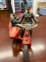 Original 1930s Hubley Cast Iron Indian Motorcycle and Sidecar - 8 of 10