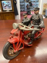 Original 1930s Hubley Cast Iron Indian Motorcycle and Sidecar - 6 of 10