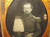 A 1/2 Plate Ambrotype Image of a Pre-Civil War Maine Militiaman In Dress Uniform With 1851 Style Shako With Plumes Of White Feathers In Nice Condition - 5 of 7