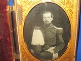 A 1/2 Plate Ambrotype Image of a Pre-Civil War Maine Militiaman In Dress Uniform With 1851 Style Shako With Plumes Of White Feathers In Nice Condition - 4 of 7