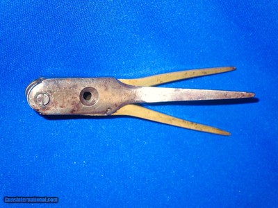 Extremely Early, Rare, & Desirable Pre Civil War Brass & Iron Multi Ring Bullet Mold For A Percussion Sharps Rifle In Fine Condition! - Image 2 of 4