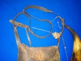 Early 1800's Original Frontier Powder Horn With Its Original Leather Shoulder Bag & Straps   - 3 of 5