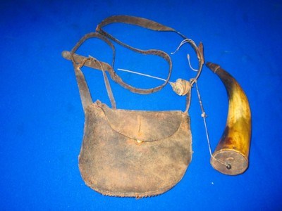Early 1800's Original Frontier Powder Horn With Its Original Leather Shoulder Bag & Straps  