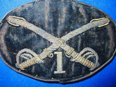 Scarce U.S. Civil War 1st Cavalry Large Oval Hardy Hat Insignia - Image 3 of 5