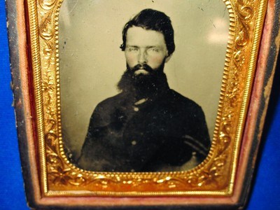 Civil War 1/6 Plate Tintype ID’ed Inside to A. M. Hayward of Co. H, Illinois 132nd Infantry - Image 2 of 5