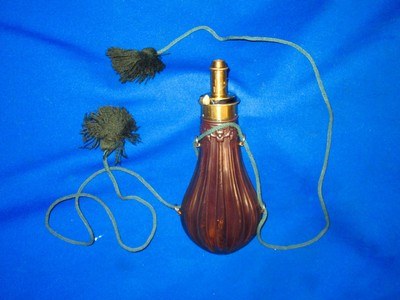 Civil War Fluted Powder Flask for a Large Pistol or Rifle with Its Original Green Cord - Image 1 of 5