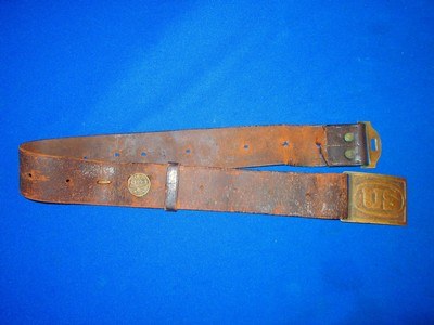 Early Pattern 1874 U.S. Buckle & Coastal Artillery Badge #6450759 on Their Original Belt - Image 1 of 5