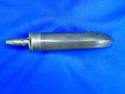 An Early Civil War Period FRITH PATEN Large Hunting Dog Motif Powder Flask - Image 3 of 5