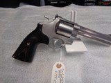 Smith & Wesson 44 Magnum Model 629-3 - 6 of 7