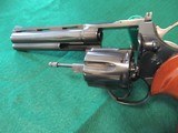 Colt Python 357 magnum - 5 of 12