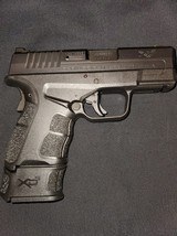 Springfield Armory XDs-9 Mod2, 9mm - 2 of 3
