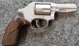 Smith & Wesson Model 60 Pro - 1 of 2