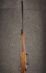 Weatherby Mark V .300 WBY Magnum - 2 of 6