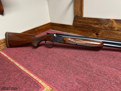 Browning Lightning Superposed 12 gauge 30