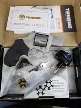 Taurus 380acp Ultra Lite Revolver like new in box w/5 clips - 5 of 8