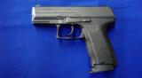 HK P2000 .40 S&W - 1 of 5