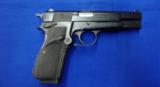 Browning Hi-Power .40S&W - 2 of 4