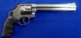 Smith & Wesson Model 629 .44 Mag - 1 of 6