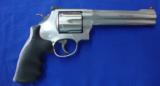 Smith & Wesson Model 629 Classic .44 Mag - 4 of 8