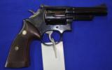 Smith and Wesson Model 19 (no dash) .357 - 4 of 8