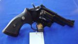 Smith and Wesson Model 19 (no dash) .357 - 3 of 8