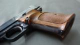Smith & Wesson Model 41 .22LR - 4 of 8