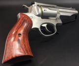 Ruger Redhawk 4.20" Barrel .45LC Like New - 3 of 13