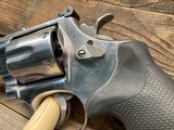 Smith and Wesson 629-6 .44 Mag - 5 of 15