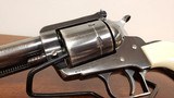 Ruger New Model Super Blackhawk, 44 Mag, 6