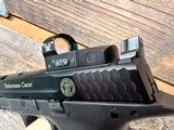 Smith & Wesson M&P9 Performance Center, Vortex Venom - 7 of 17