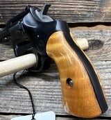 High Standard R-107 Sentinel Deluxe, 22LR, 4