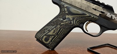 **PRICE REDUCED** Browning Buck Mark .22LR - Image 7 of 11