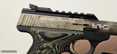 **PRICE REDUCED** Browning Buck Mark .22LR - Image 8 of 11