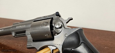 **PRICE REDUCED 2/6/26** Ruger Super Redhawk .480 Ruger W/ Box + Rings - Image 4 of 16
