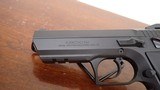 IWI Jericho 941 9mm W/ Mags + Box - 5 of 14