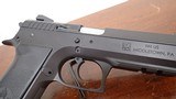 IWI Jericho 941 9mm W/ Mags + Box - 10 of 14