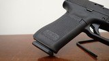 Glock 17 Gen 5 9mm - 10 of 17