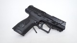 Beretta APX 9mm Like New - 6 of 12