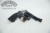 Smith & Wesson 15-4 .38 SPL W/ Box - 13 of 21