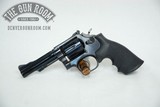 Smith & Wesson 15-4 .38 SPL W/ Box - 2 of 21