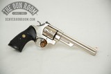 Nickel Smith & Wesson 29-2 .44 Magnum - 12 of 20